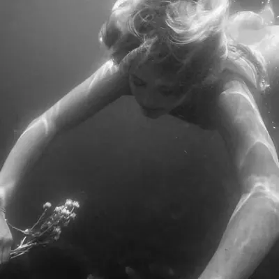 Sensual Nude Portrait - Underwater