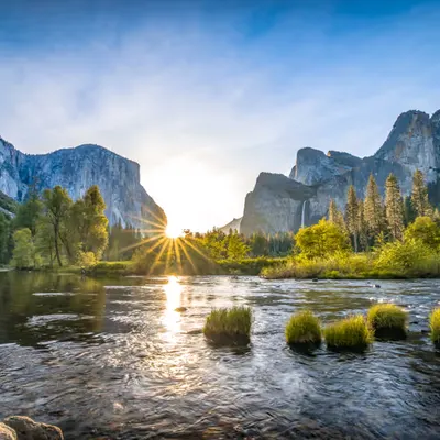 Sunrise in the Valley