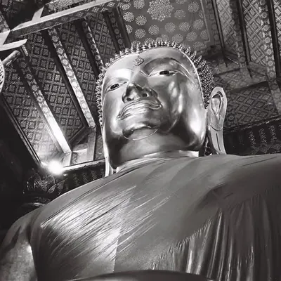 big buddha statue