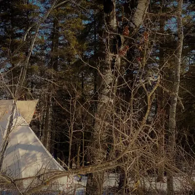 ᓵᑭᐦᐋᐊᐧᓱᐤ  sâkihâwasow  