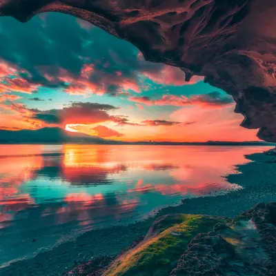 Sea Caverns I