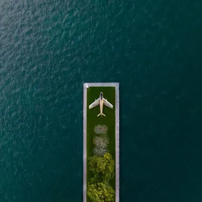 Stuck ✈️ - 001