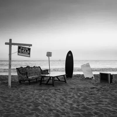 BEACH HOUSE