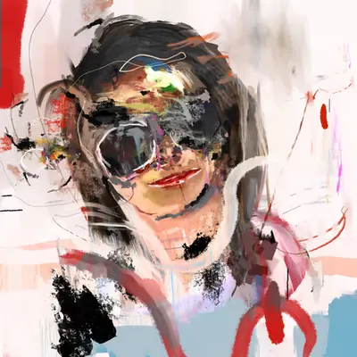 Portrait of a woman with sunglasses