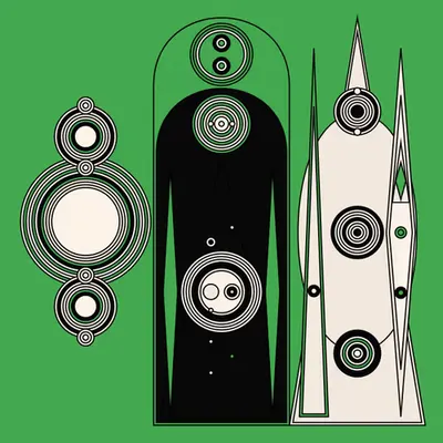 EE07 Alien Trinity