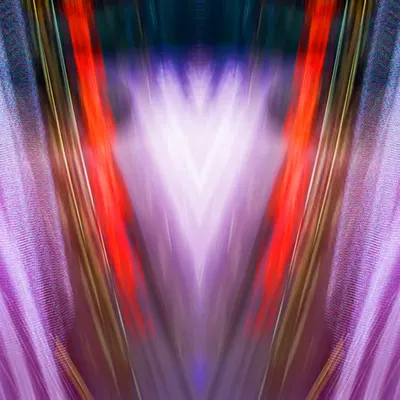 Ultra in Violet