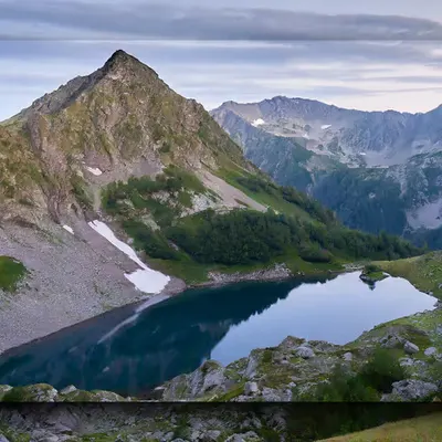 Mountains and Drop Shadows #32