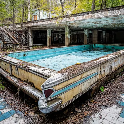 NO PARKING IN SHALLOW WATER