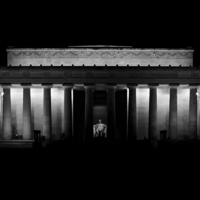 DC Series #005 - The Sixteenth President