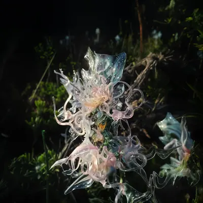 ⋇  pulsing pistil ✾ 𖦹
