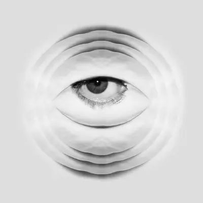 Lily left eye