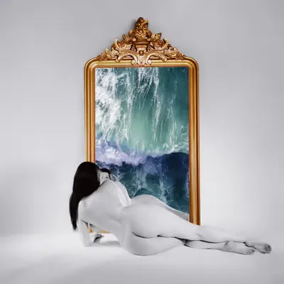 MIRROR MIRROR