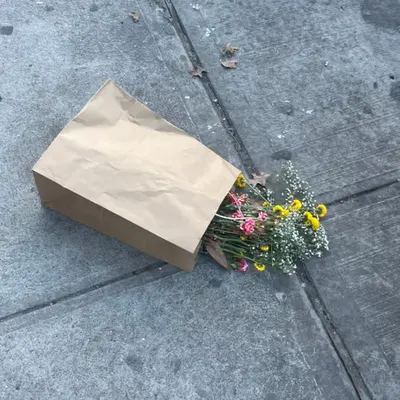 💐🛍️