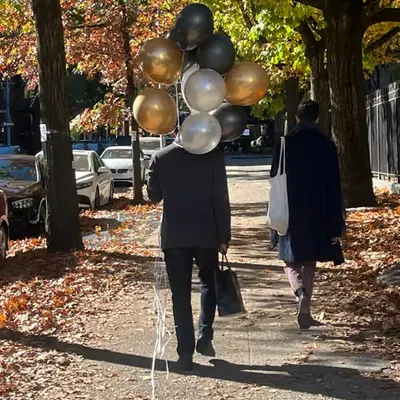 🚶🏻‍♂️🎈