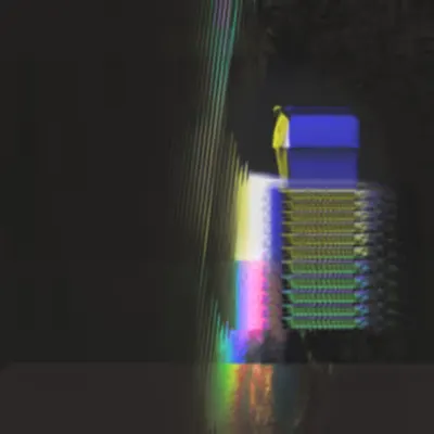 Between Glitch and Darkness