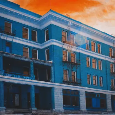 Old Hotel on Rektus-9 