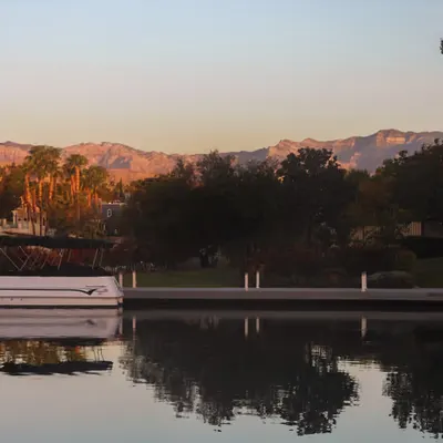 Lakeside Mornings 