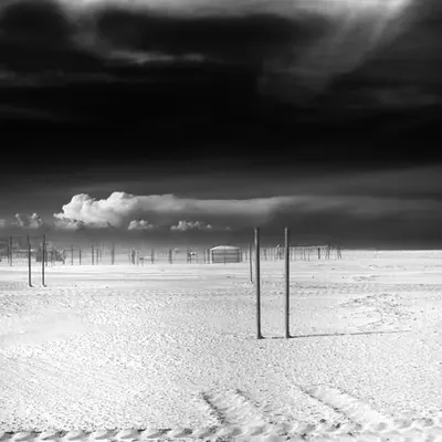 LONELY BEACH