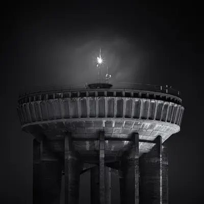 Grays #13 / UFO