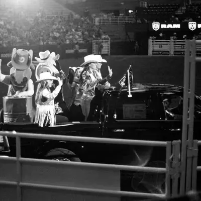 Rodeo post #40