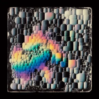 Disintegration 856807
