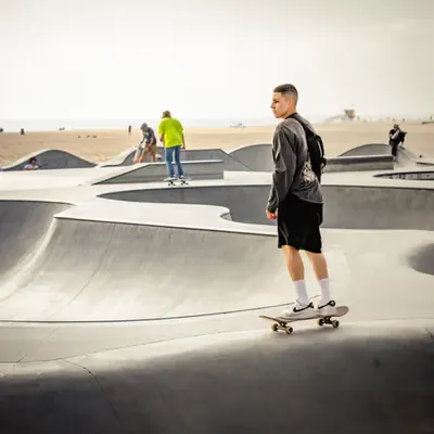 Skater be skate'n