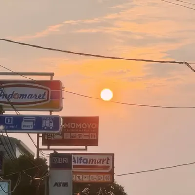 🌅