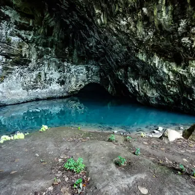 Hāʻena Blue Room