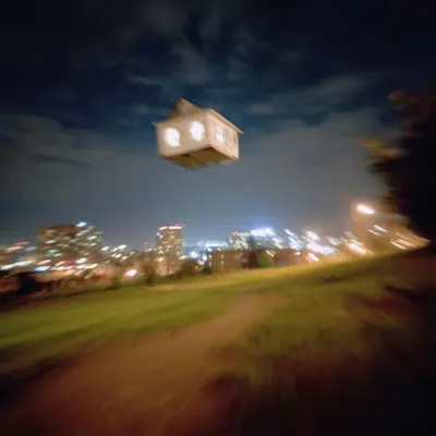 All Houses Fly