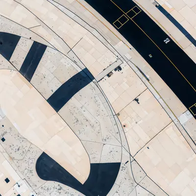 Tarmac #13