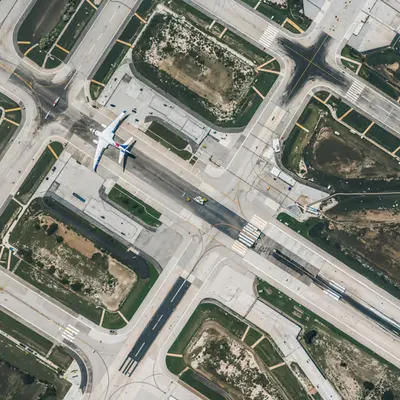 Tarmac #16