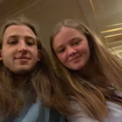 Hansi and Saskia