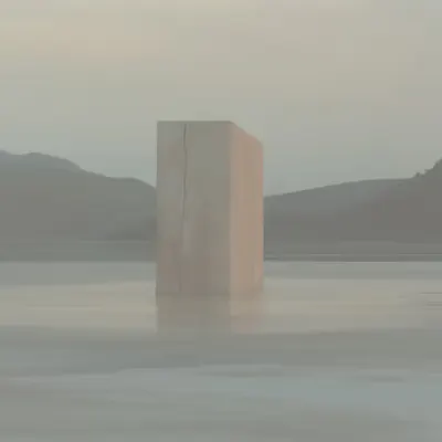 The MONOLITH signature 042