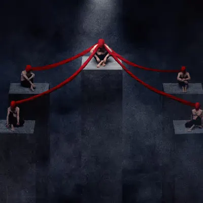 Tethered IV