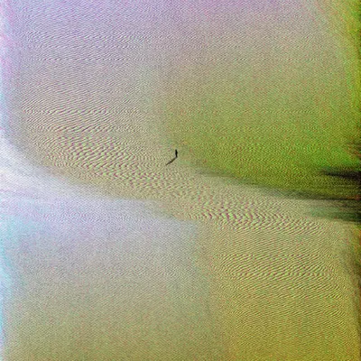 Distant 
