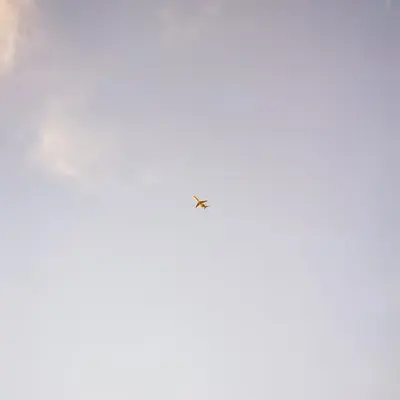 Last flight out of Oahu