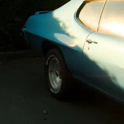 Tail light