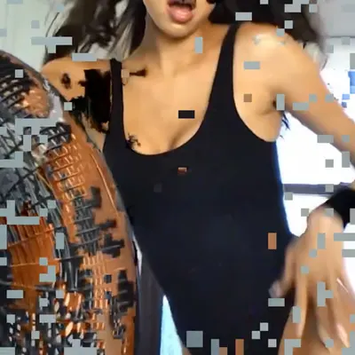 B̶͋̓̿r̶̘̙̬͆ē̴̡̘͙̌̂ē̴͎̯̖̉͂e̷z̵̓e̵͖̰̮̔̇ŷ̸̪̞͎