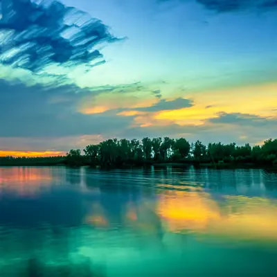 Nature paints a picture.