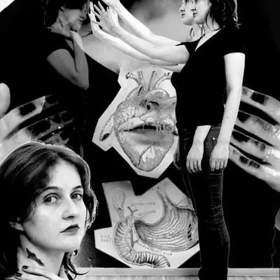 Polina Black & White Scar
